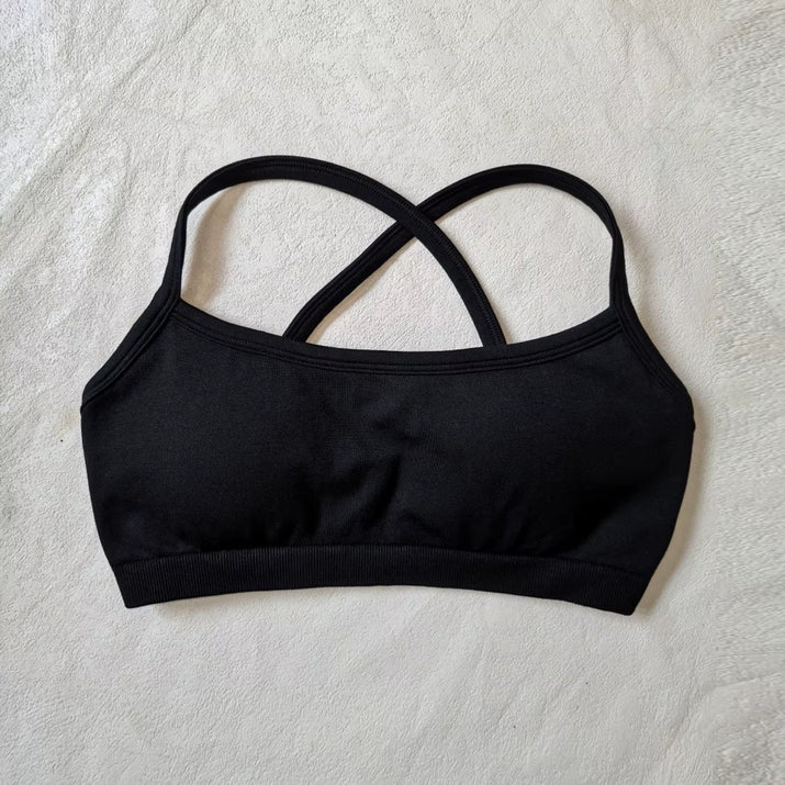 V Back Scrunch Shorts Women Mid-High Waist Band Seamless Yoga Shorts 4.5'' Workout Gym Booty Short 4 Way Stretch Sports Short